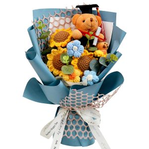 Graduation Gifts Crochet Flower Bouquet, Knitted Rose Bear Graduations Gift