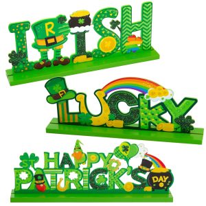 Fancy Land St Patrick’s Day Decorations for Table Irish Shamrock Wooden Signs Happy Saint Patrick’s Day Centerpiece Decor for Holiday Home Office Desktop Ornament Favors 3Pcs
