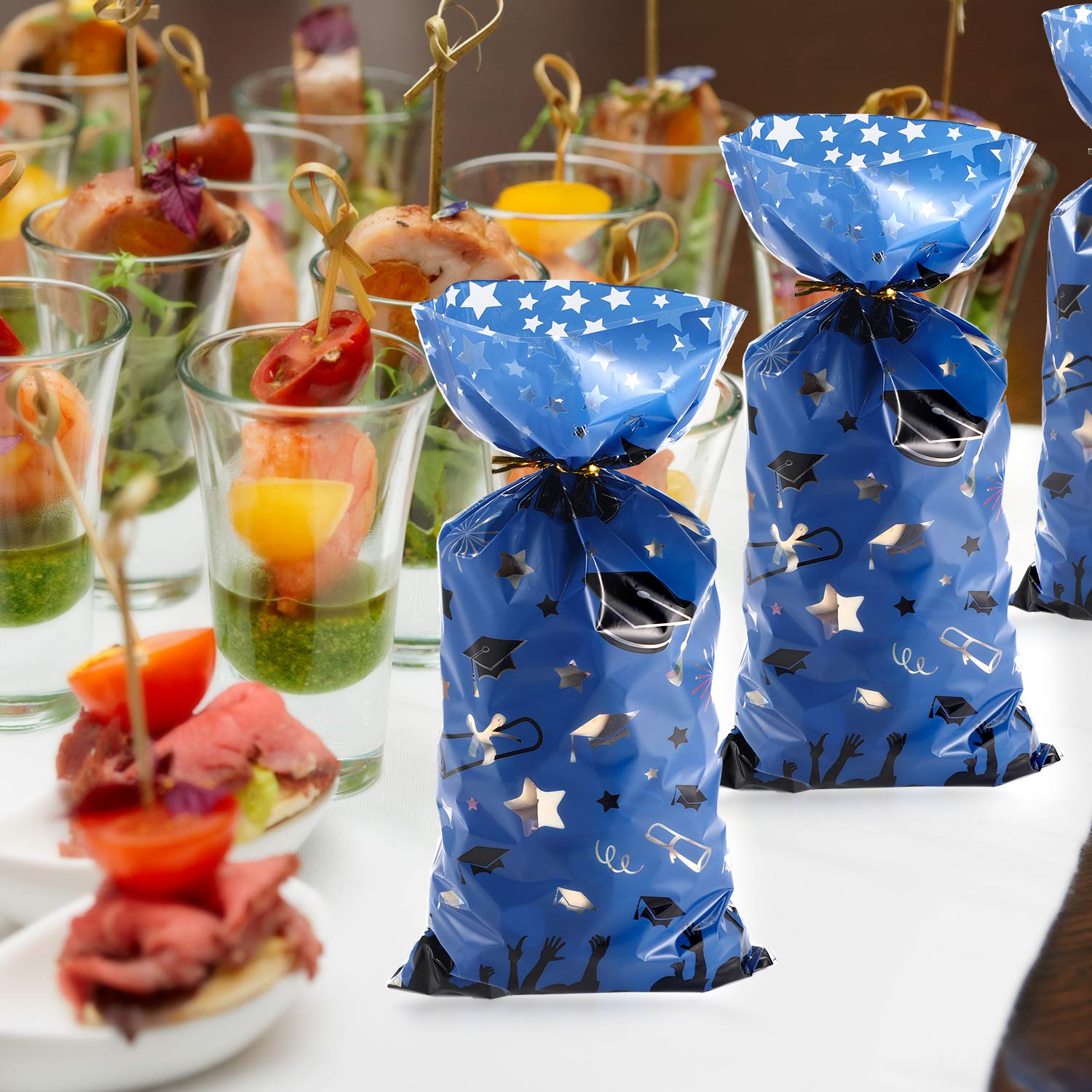 Chuangdi 2026 Graduation Candy Bags Graduation Treat Goodie Bags Graduate Party Gift for Grad Party Favors, 100 Pack(Blue)