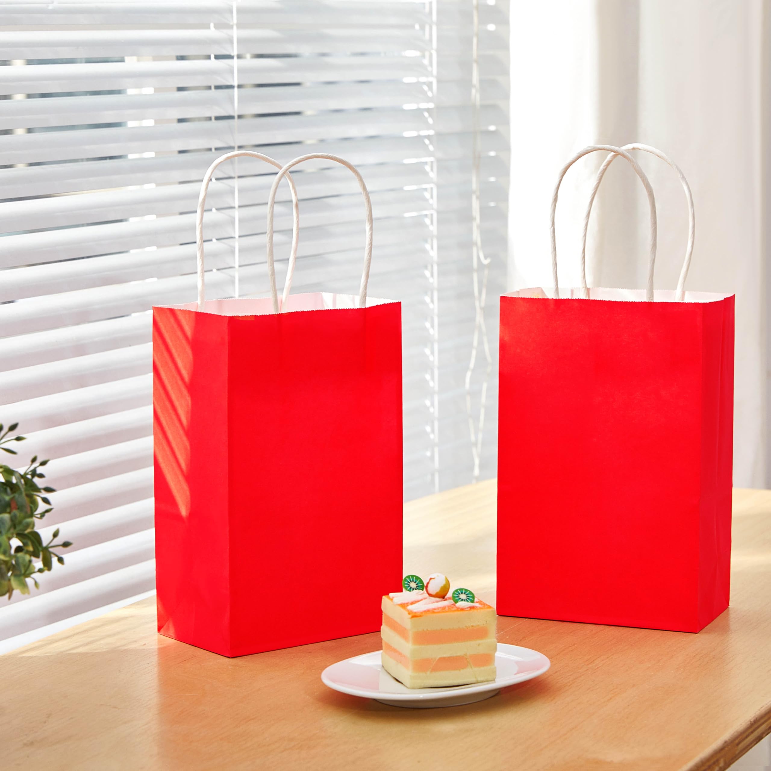 SUNCOLOR 24-Pack Red Gift Bags with Handles, 8" Kraft Paper Goodie Bags for Christmas, Valentine's Day, Birthday Party Favors