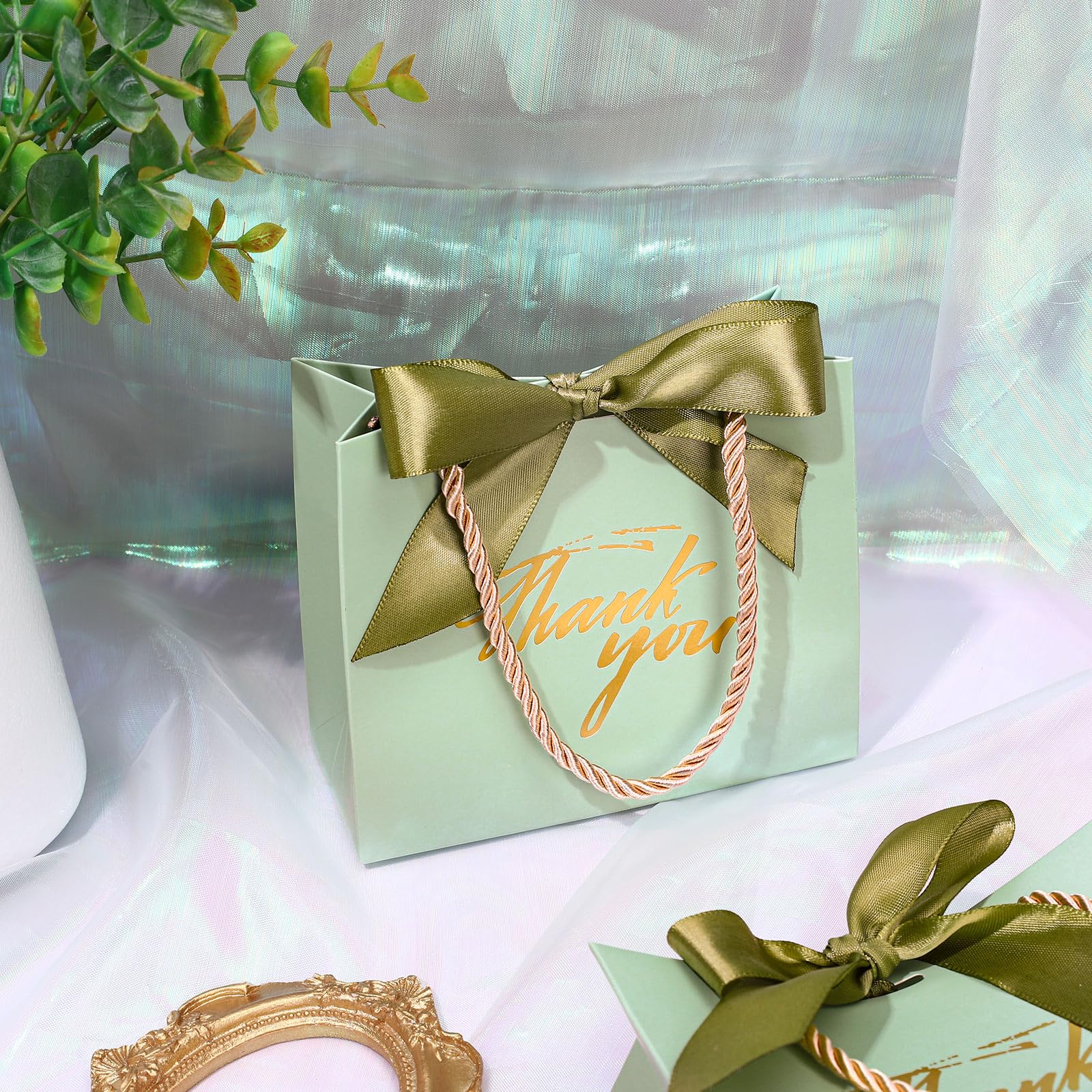Whaline 50 Pcs Thank You Paper Gift Bags with Bows Sage Green Party Favor Bag with Handles Mini Candy Treat Bags for Wedding Bridal Baby Shower Birthday Party (Assembly Required)
