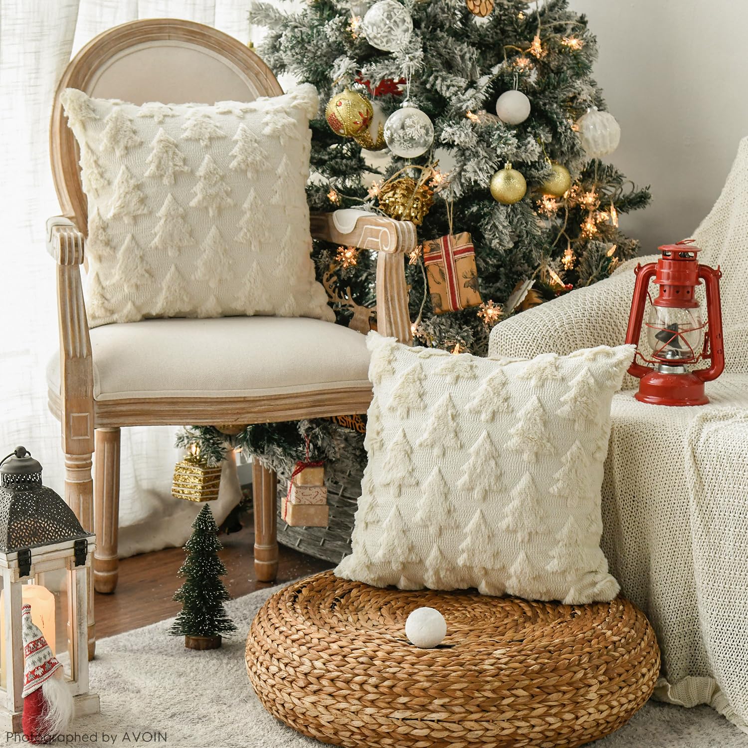 AVOIN colorlife Christmas Tree Beige Throw Pillow Covers Set of 2, 18 x 18 Inch Soft Plush Faux Fur Jacquard Festivals Winter Cushion Case Decoration for Sofa Couch